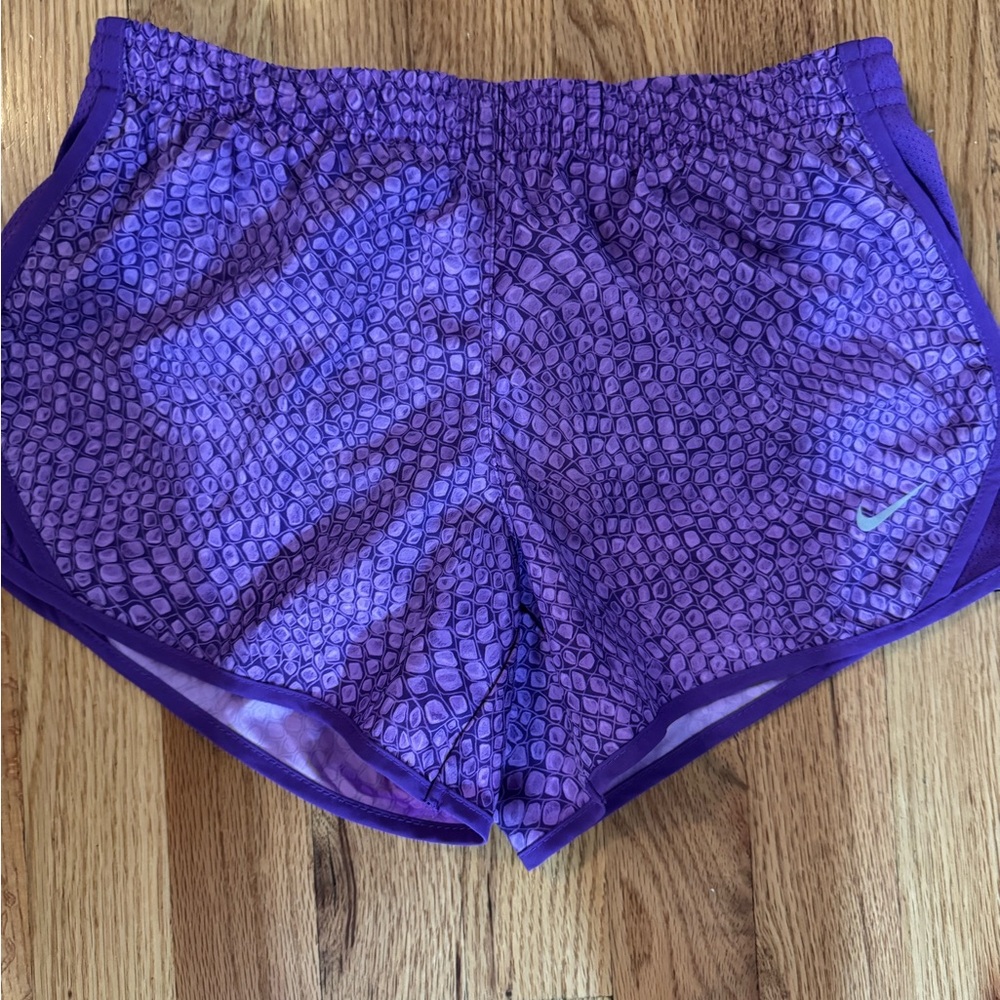 Nike Purple Athletic Shorts Lightweight Performance drop-fit